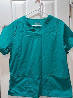 Butter-Soft Teal Medical Scrub Set
